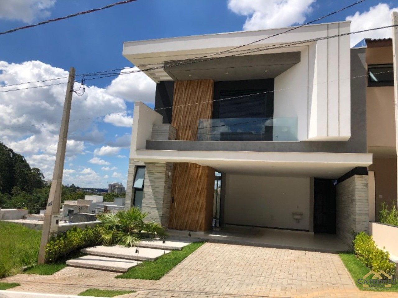 Casa de Condomínio à venda com 3 quartos, 238m² - Foto 3