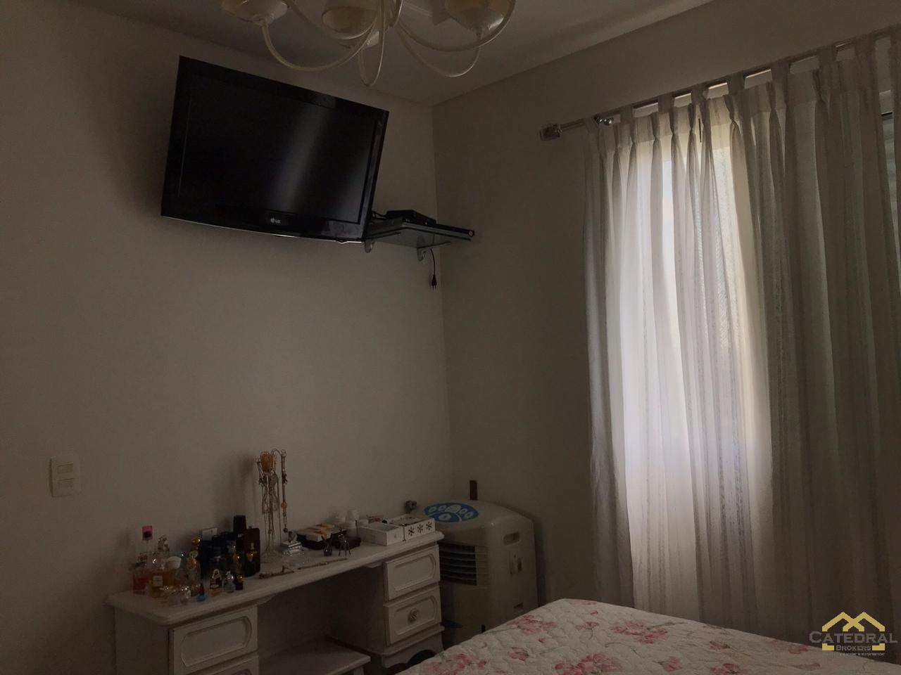 Apartamento para alugar com 3 quartos, 117m² - Foto 8