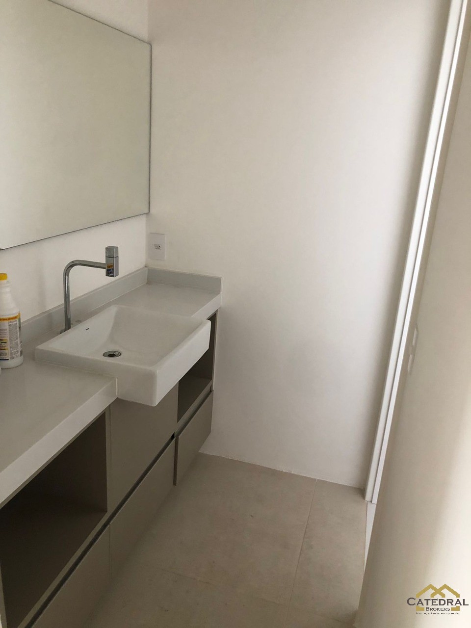 Apartamento à venda e aluguel com 3 quartos, 141m² - Foto 4