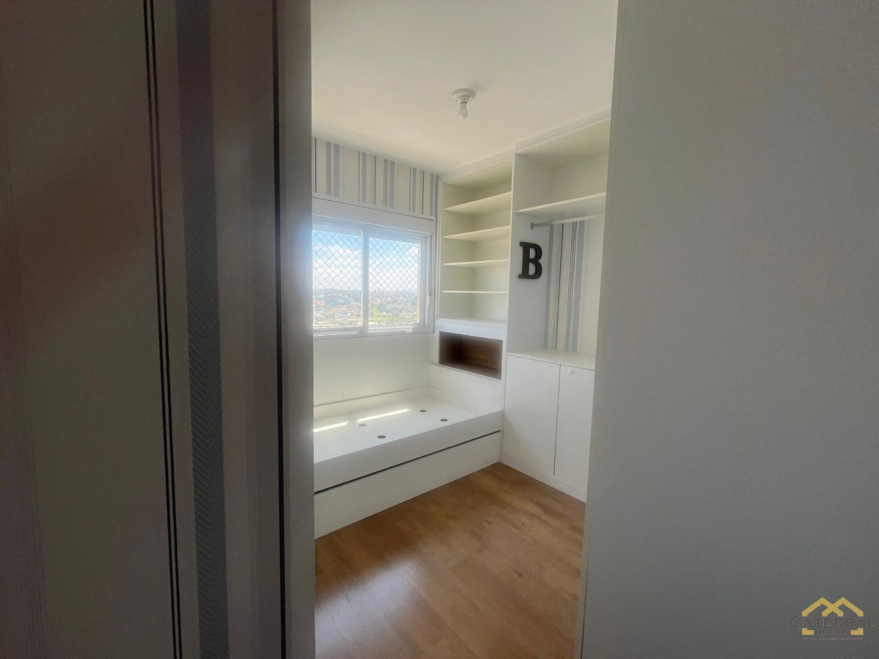 Apartamento para alugar com 3 quartos, 163m² - Foto 11