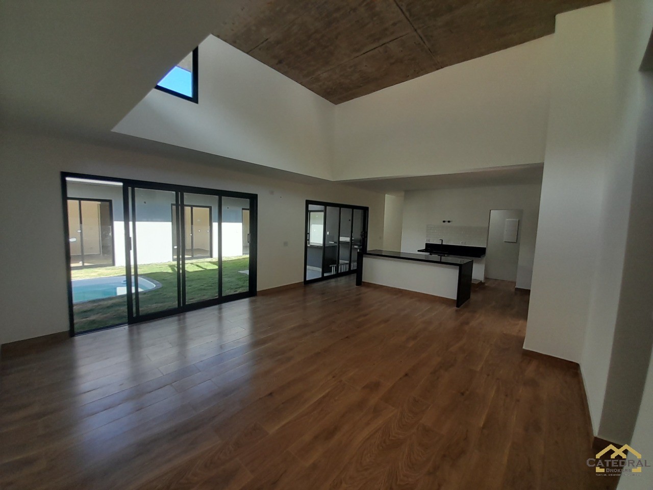 Casa de Condomínio à venda com 3 quartos, 307m² - Foto 15