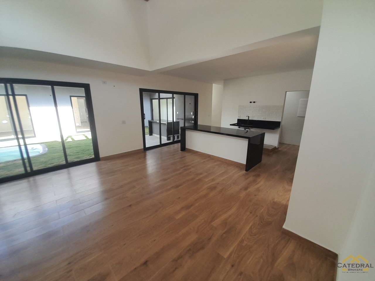 Casa de Condomínio à venda com 3 quartos, 307m² - Foto 11