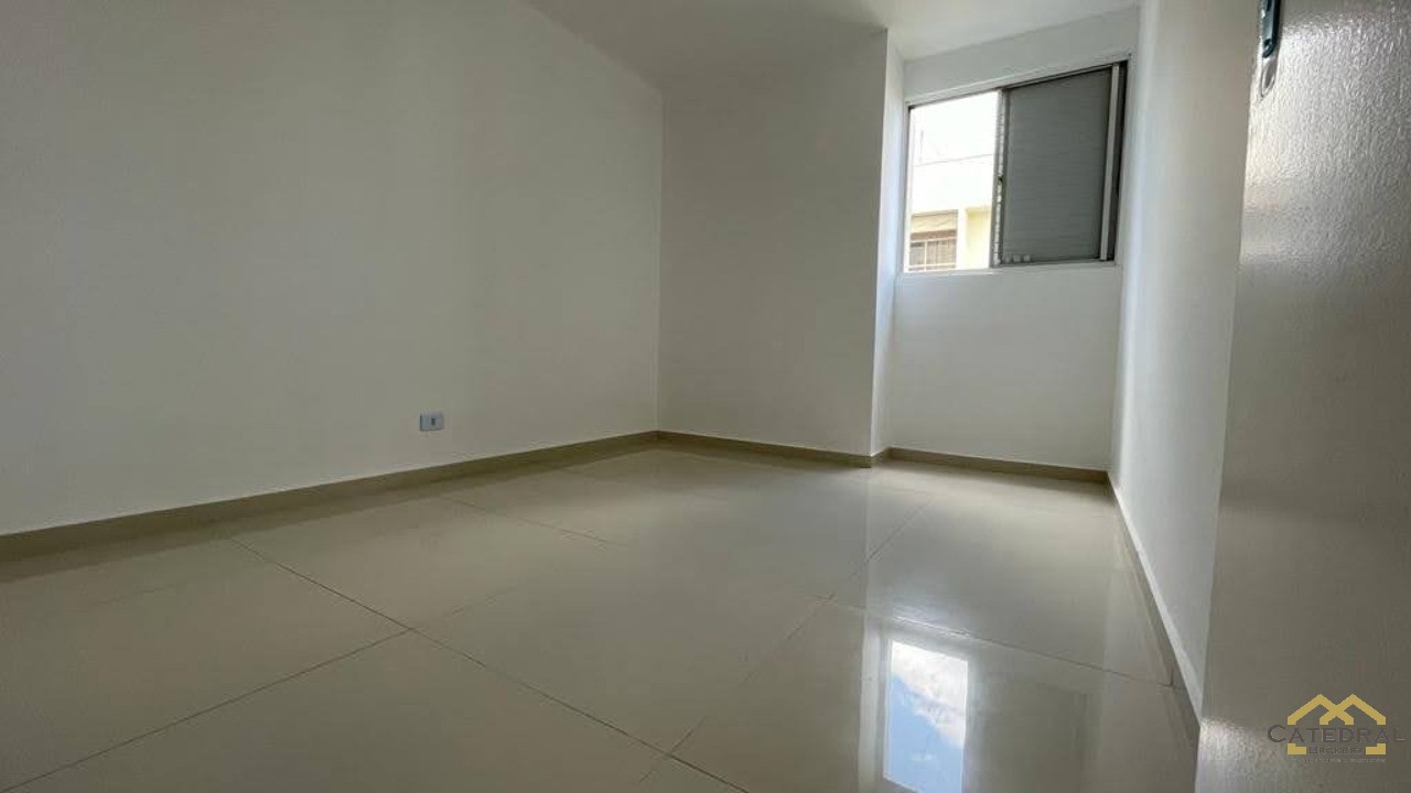 Apartamento à venda com 2 quartos, 56m² - Foto 15