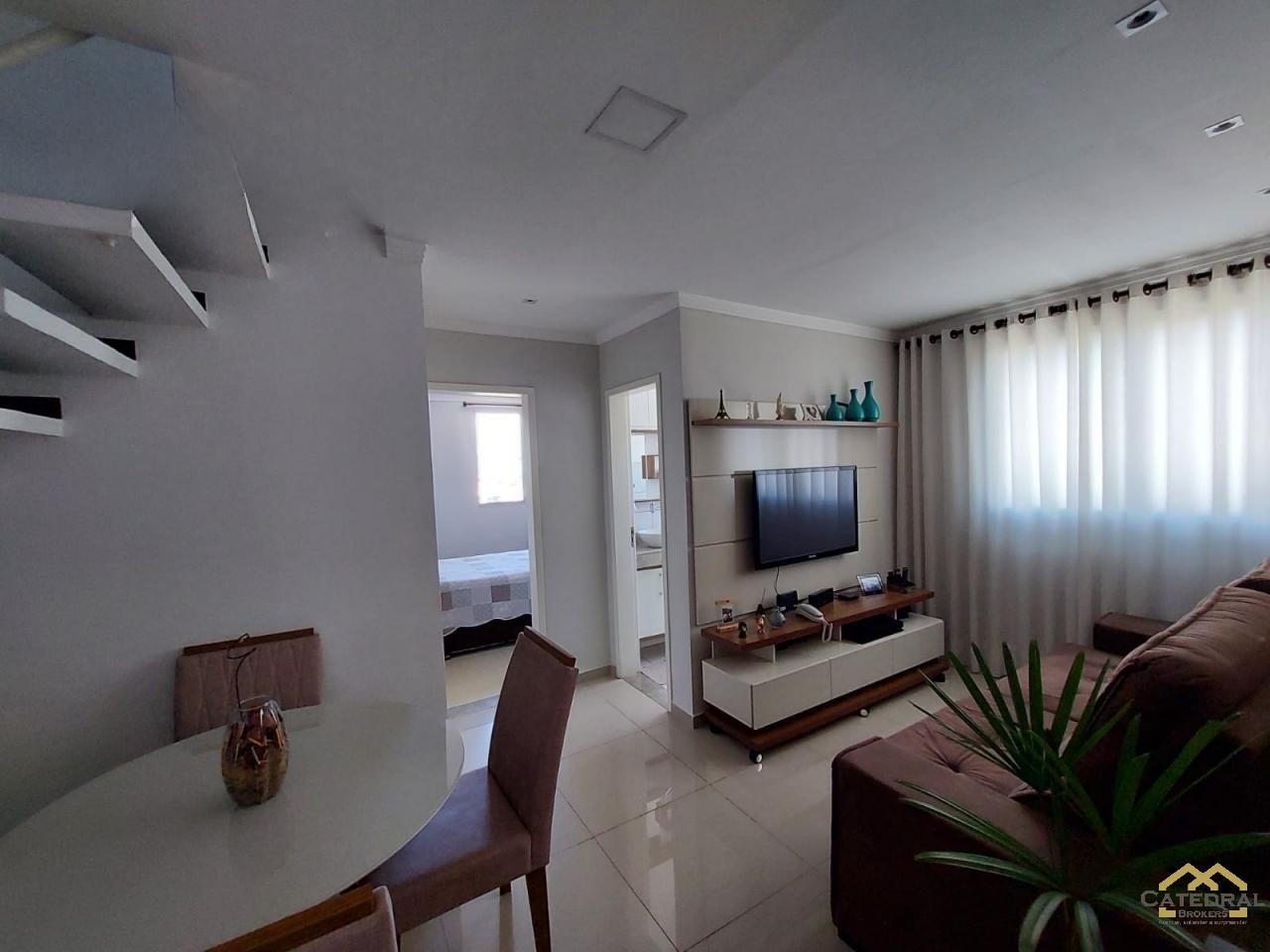 Cobertura à venda com 3 quartos, 108m² - Foto 2