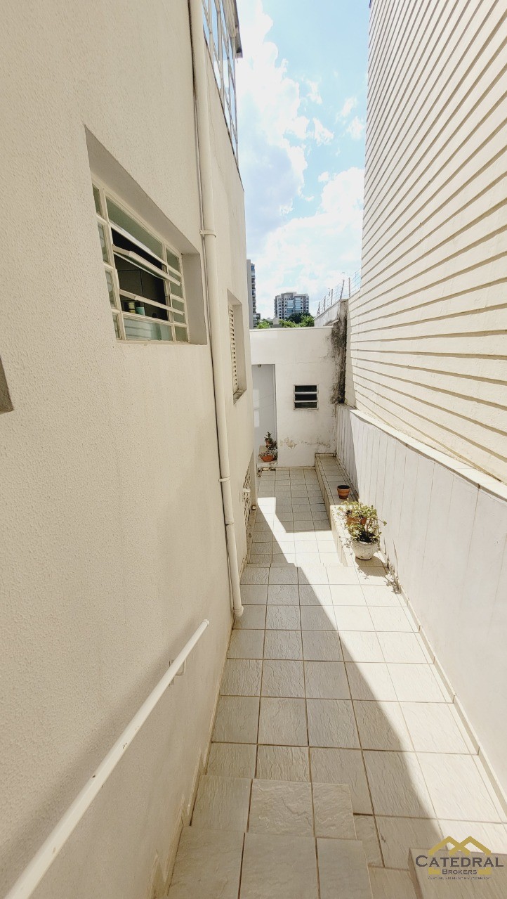 Sobrado à venda com 4 quartos, 268m² - Foto 24