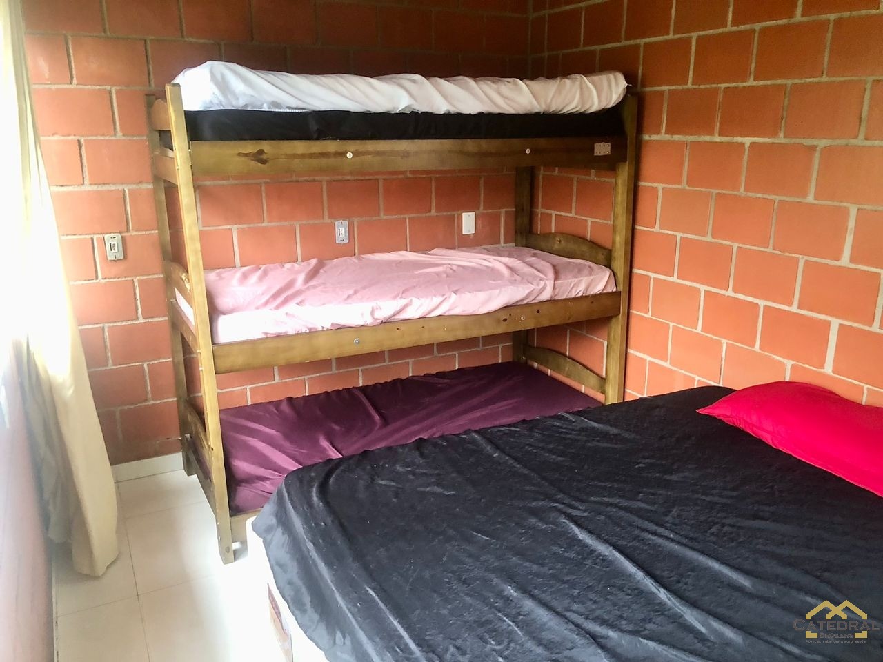 Chácara à venda com 3 quartos, 90m² - Foto 28