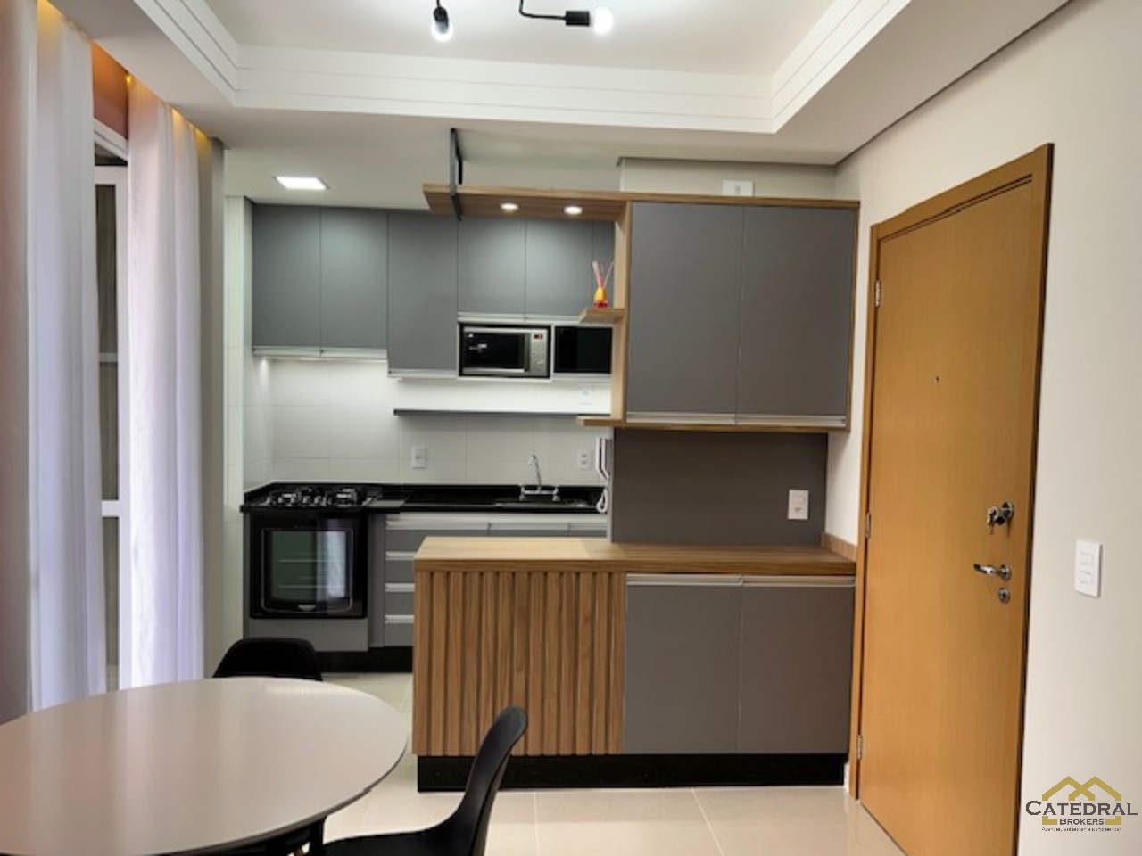 Apartamento para alugar com 2 quartos, 56m² - Foto 3