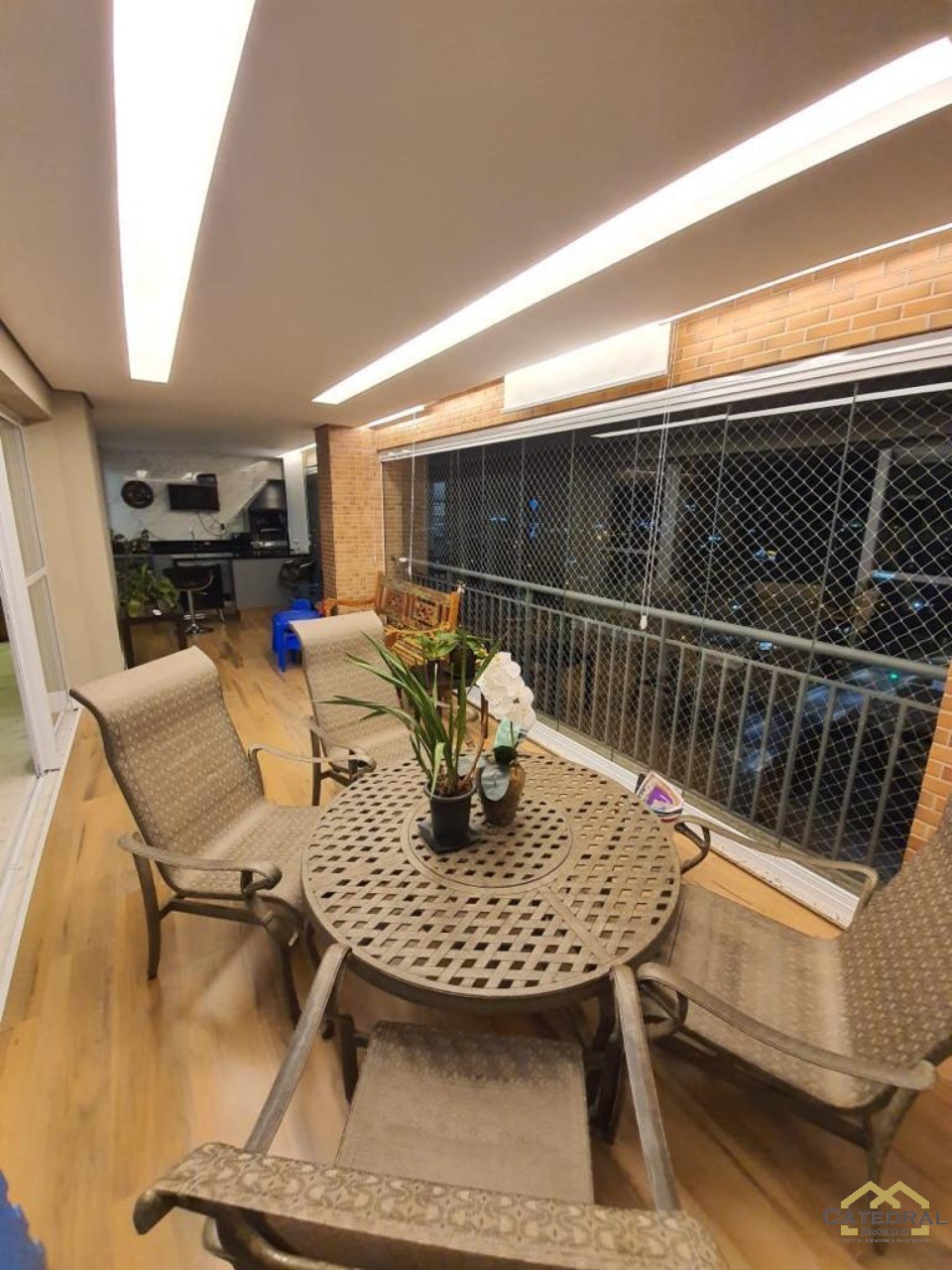 Apartamento para alugar com 3 quartos, 268m² - Foto 8