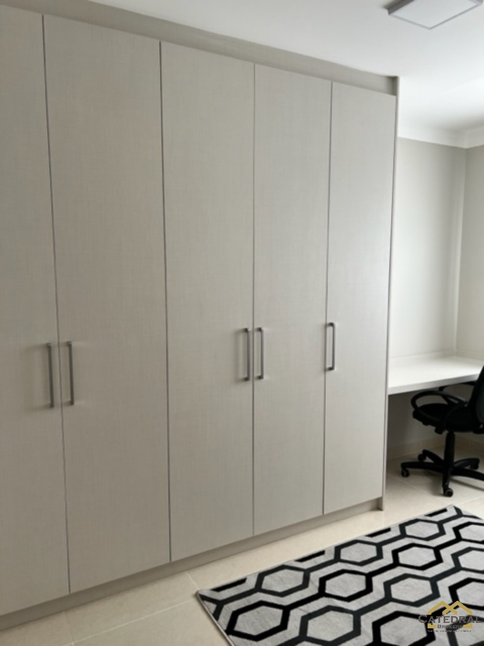 Apartamento para alugar com 2 quartos, 56m² - Foto 11