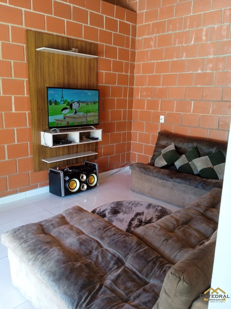 Chácara à venda com 3 quartos, 90m² - Foto 1