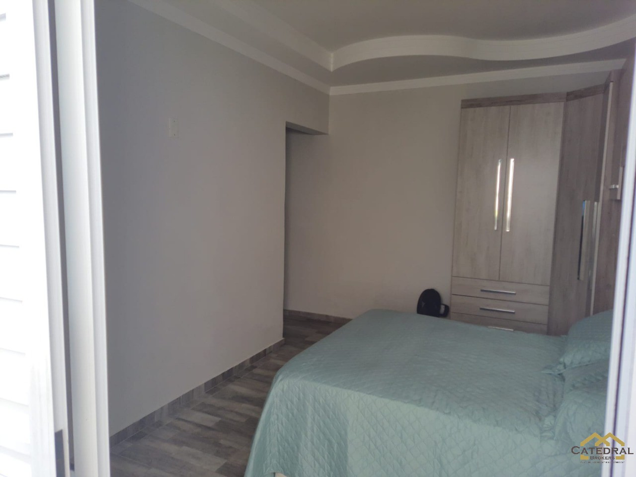 Casa à venda com 2 quartos, 128m² - Foto 9