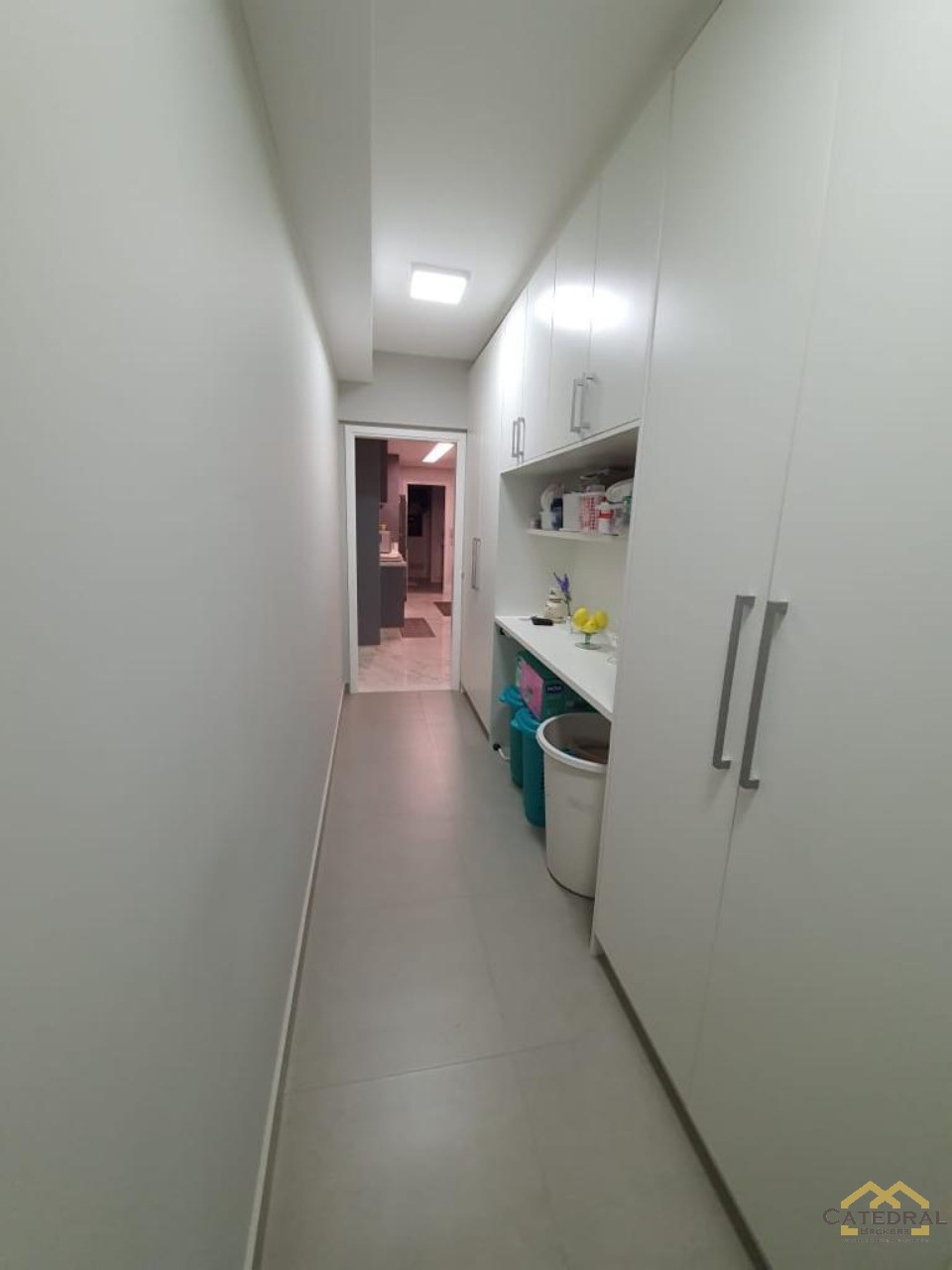 Apartamento para alugar com 3 quartos, 268m² - Foto 23