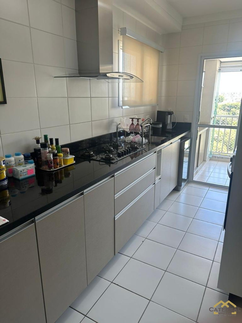 Apartamento à venda com 3 quartos, 110m² - Foto 18