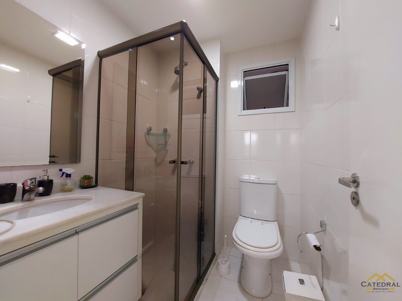 Apartamento à venda com 2 quartos, 72m² - Foto 5