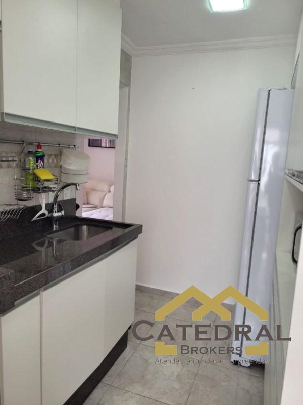 Apartamento para alugar com 2 quartos, 54m² - Foto 6