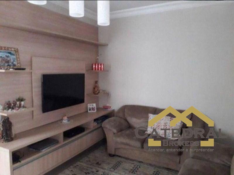 Sobrado à venda com 3 quartos, 102m² - Foto 1