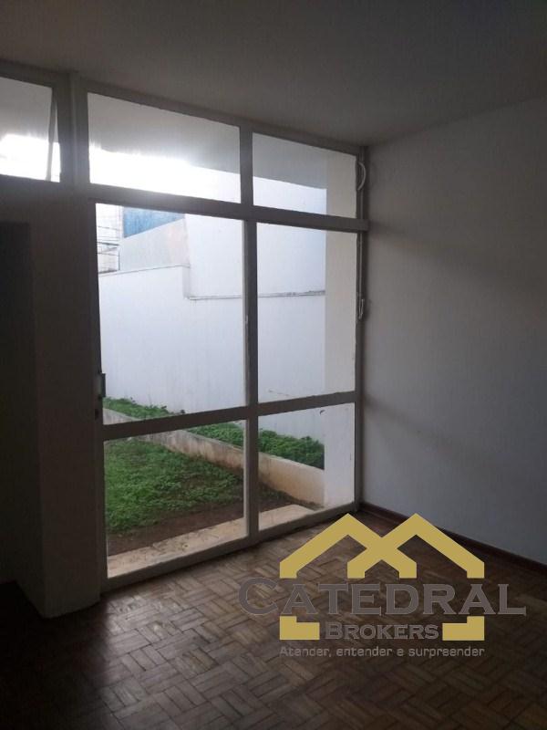 Casa Comercial à venda com 3 quartos, 347m² - Foto 26