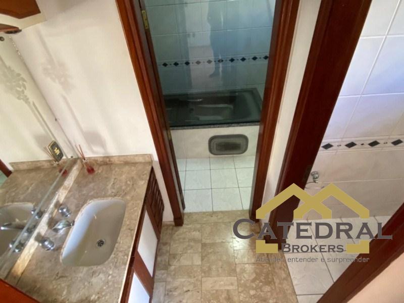 Sobrado à venda com 4 quartos, 350m² - Foto 27