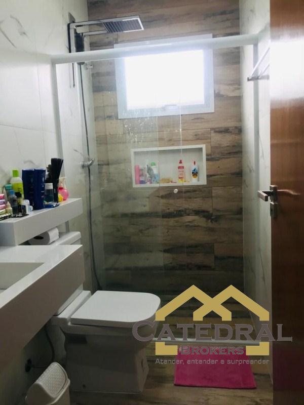 Sobrado à venda com 3 quartos, 300m² - Foto 31