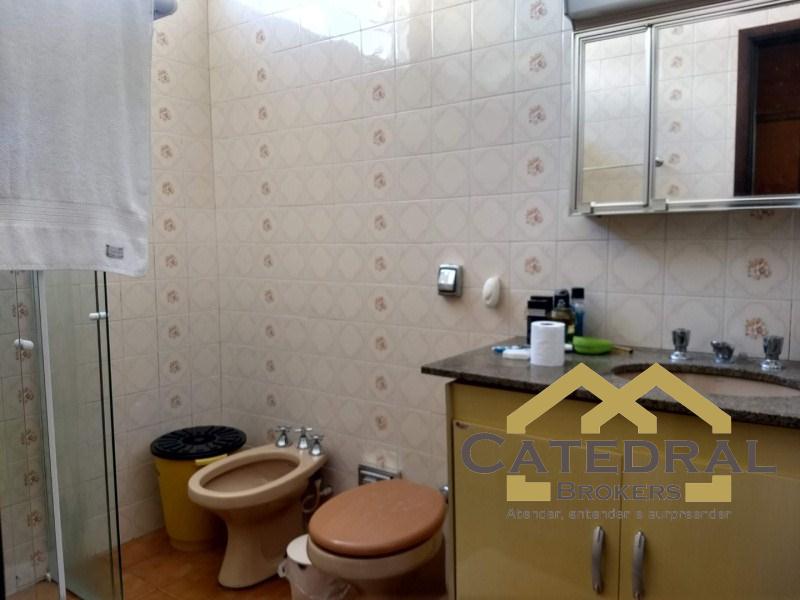 Sobrado à venda e aluguel com 3 quartos, 540m² - Foto 24