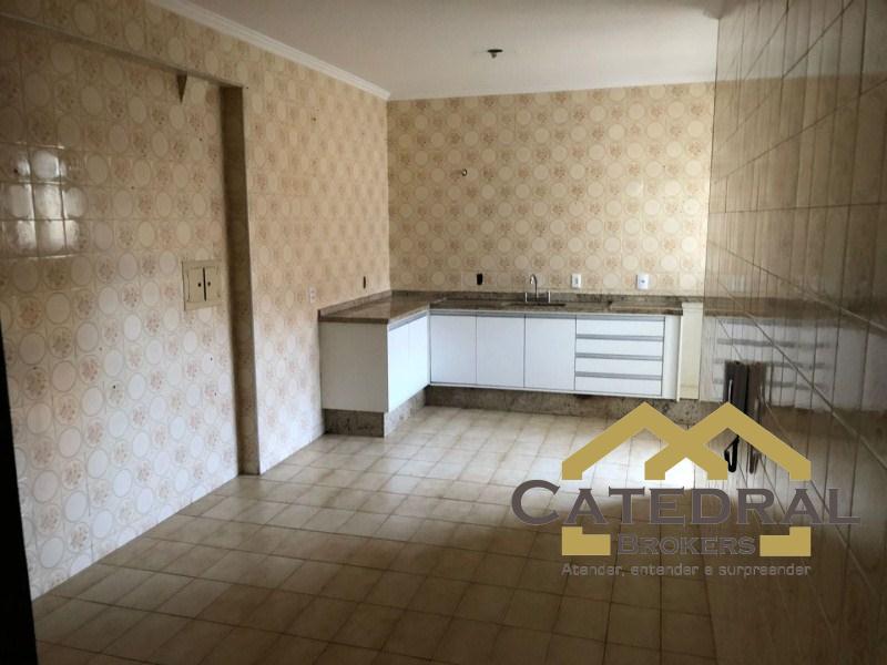 Apartamento para alugar com 3 quartos, 147m² - Foto 5