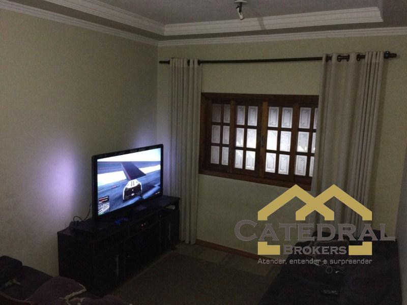 Sobrado à venda com 3 quartos, 180m² - Foto 4