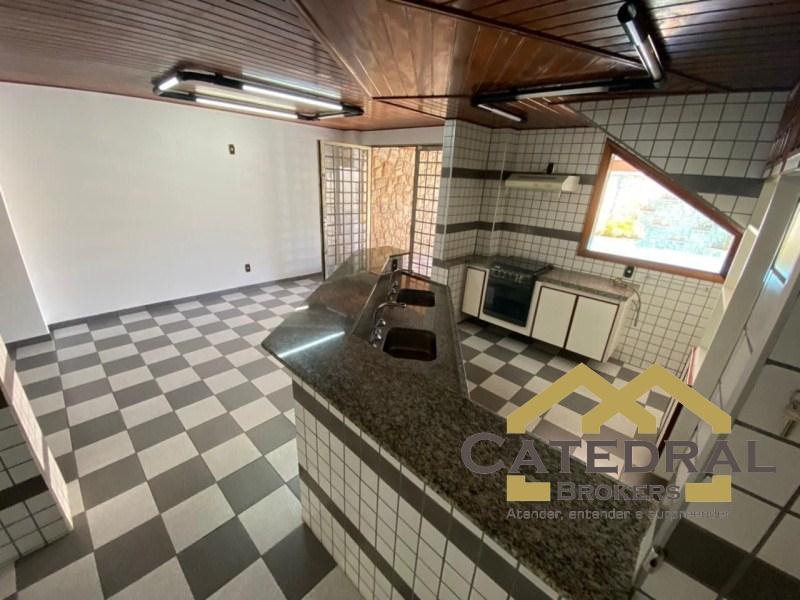 Sobrado à venda com 4 quartos, 350m² - Foto 38