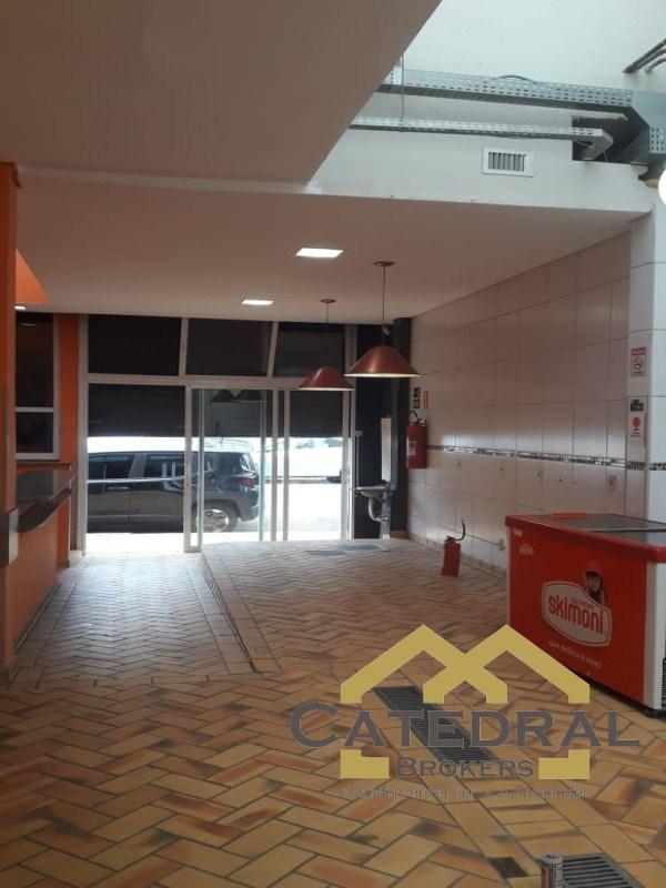 Loja-Salão à venda, 220m² - Foto 1