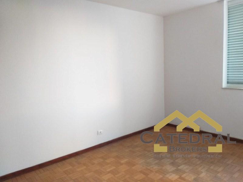 Casa Comercial à venda com 3 quartos, 347m² - Foto 24