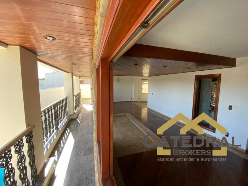 Sobrado à venda com 4 quartos, 350m² - Foto 17