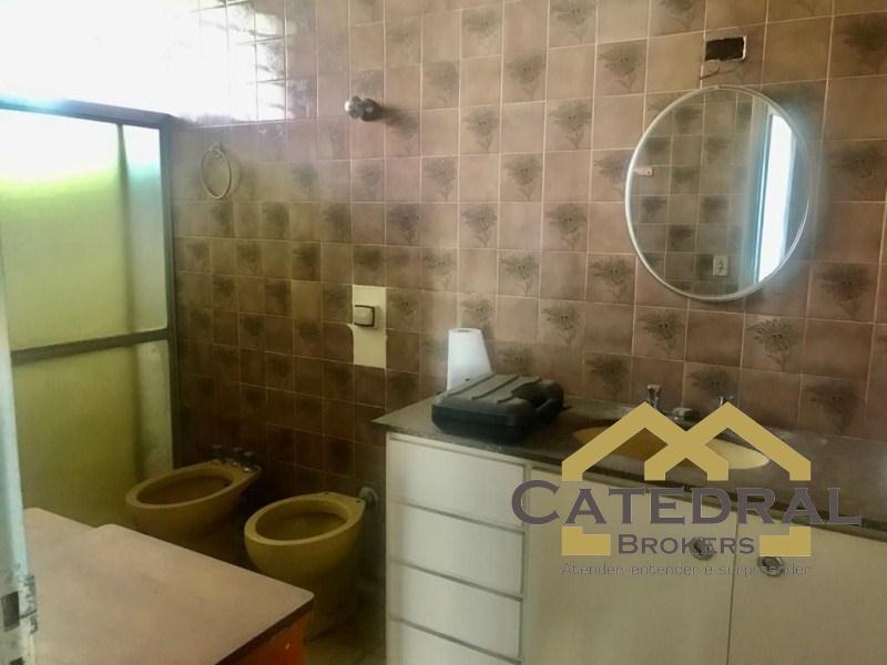 Casa Comercial à venda e aluguel com 3 quartos, 248m² - Foto 5