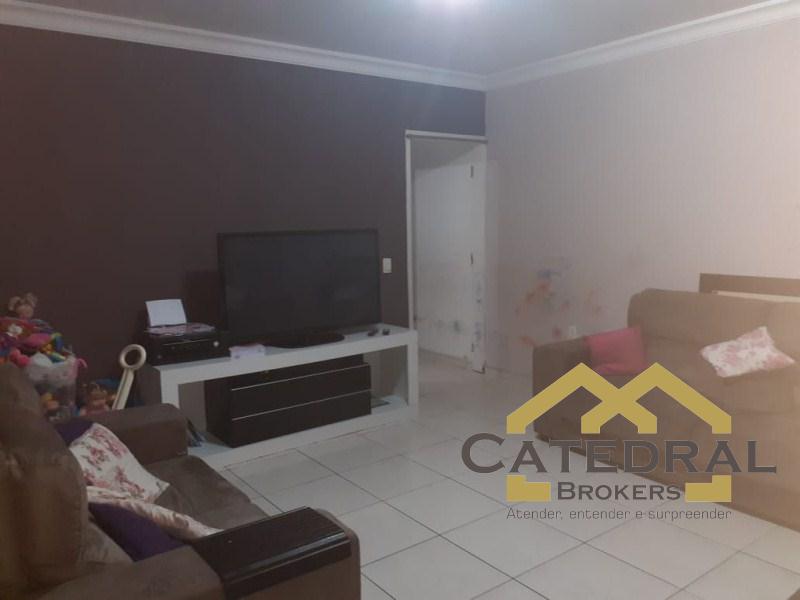 Sobrado à venda com 3 quartos, 150m² - Foto 1