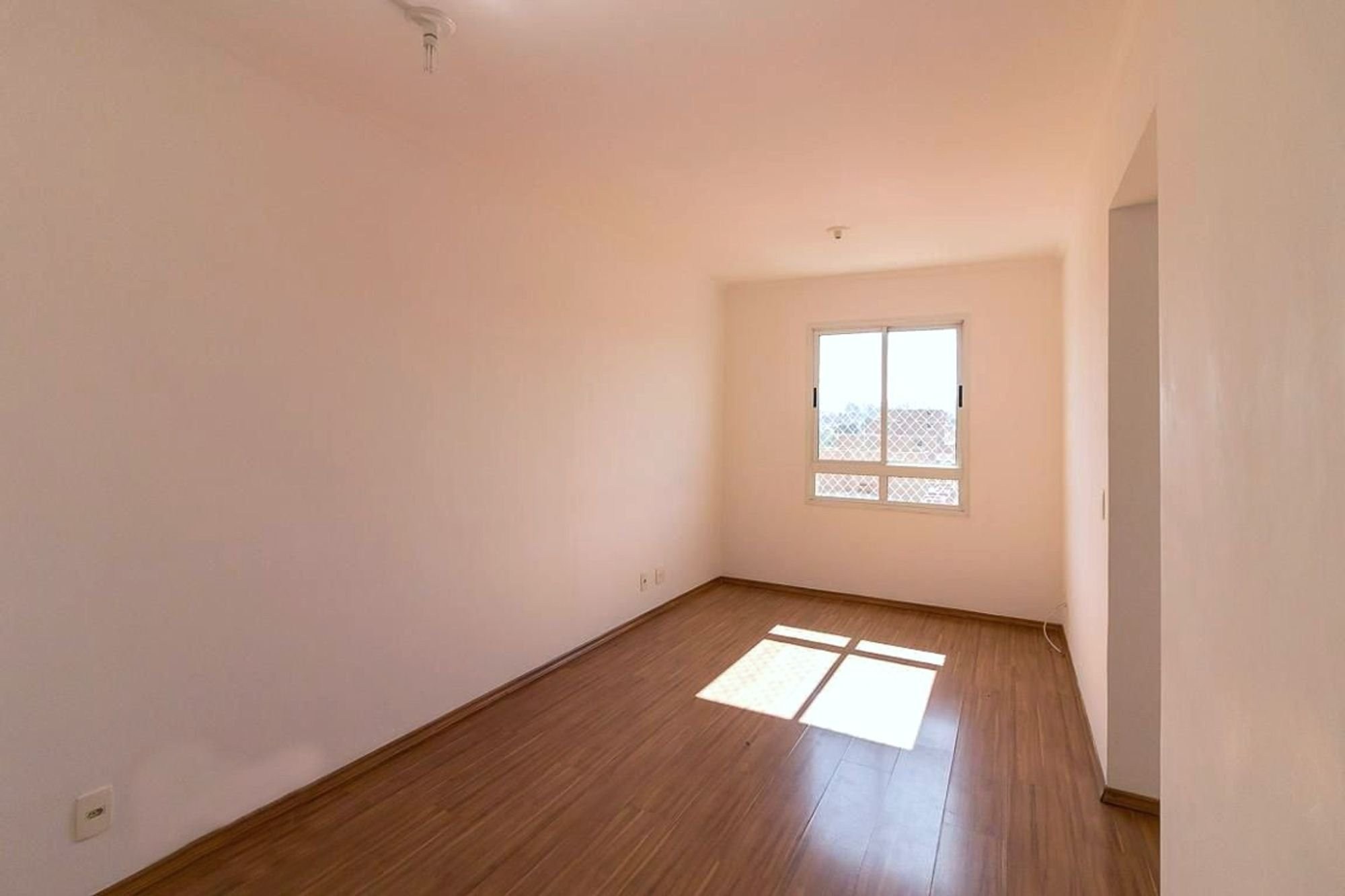 Apartamento à venda e aluguel com 2 quartos, 49m² - Foto 1