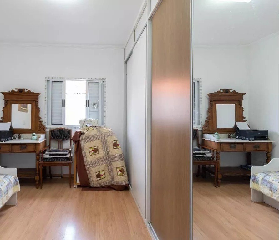 Casa à venda com 2 quartos, 68m² - Foto 13