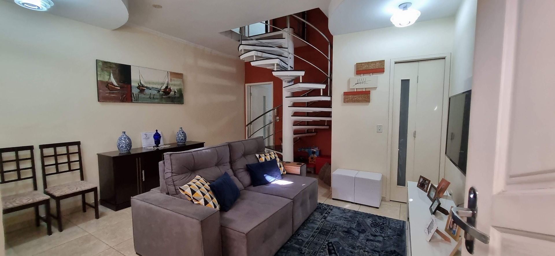 Casa à venda com 2 quartos, 100m² - Foto 3