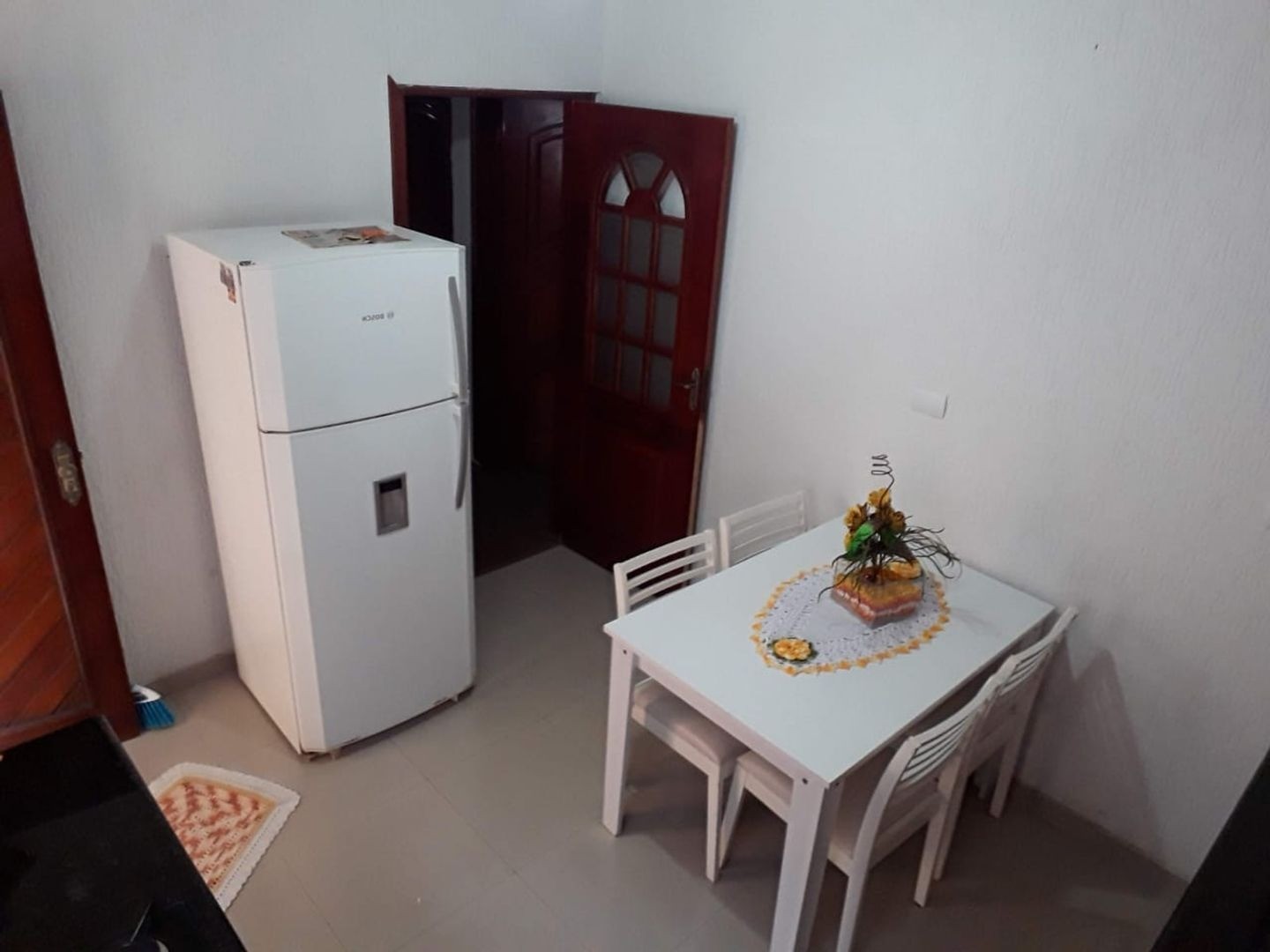 Casa à venda com 3 quartos, 90m² - Foto 3