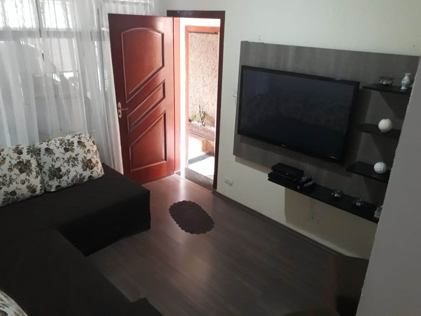 Casa à venda com 3 quartos, 90m² - Foto 4