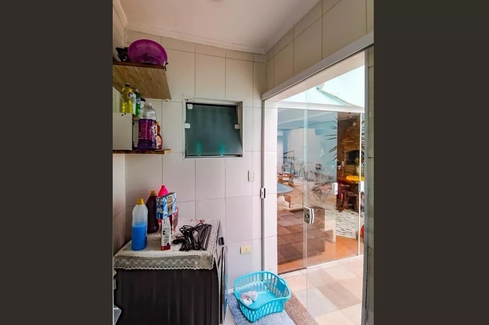 Casa à venda com 3 quartos, 250m² - Foto 20