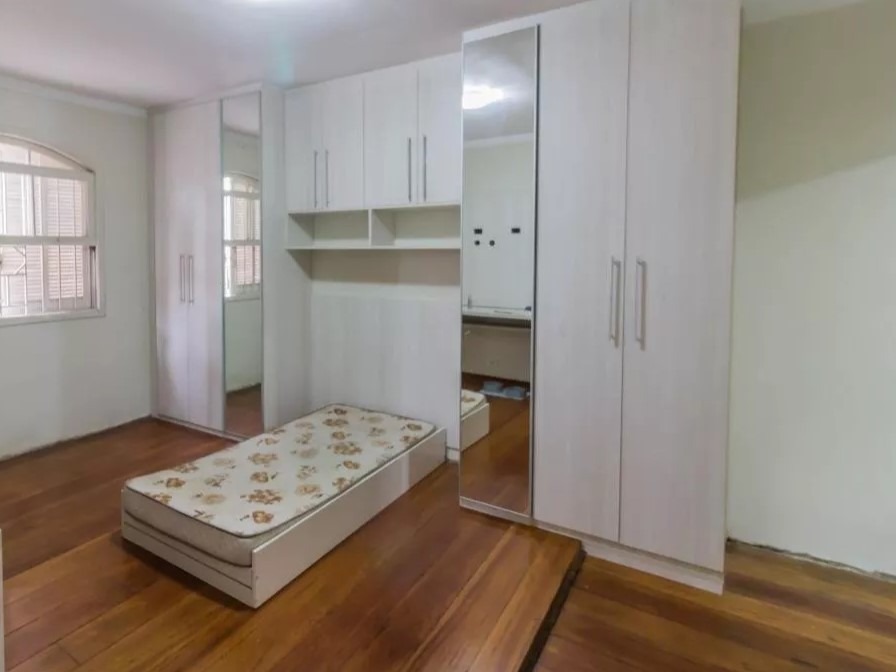 Casa à venda com 4 quartos, 200m² - Foto 15