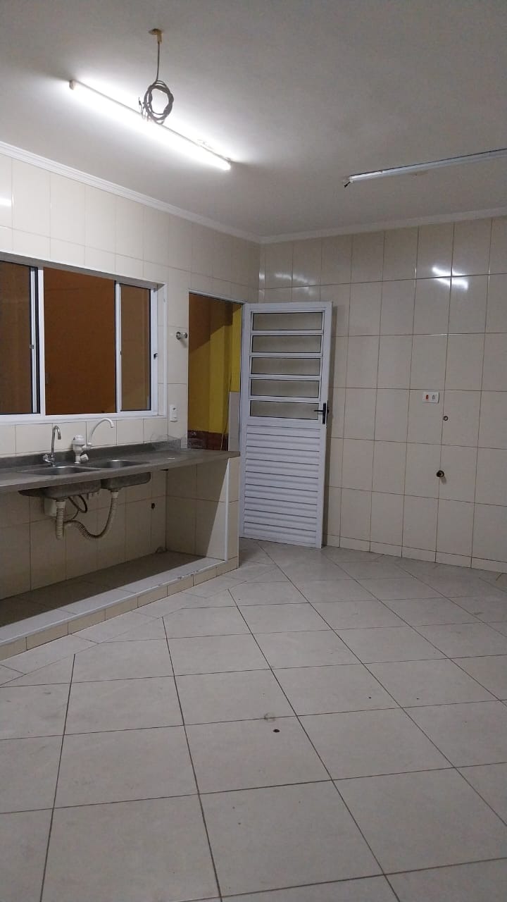 Casa à venda com 3 quartos, 240m² - Foto 19