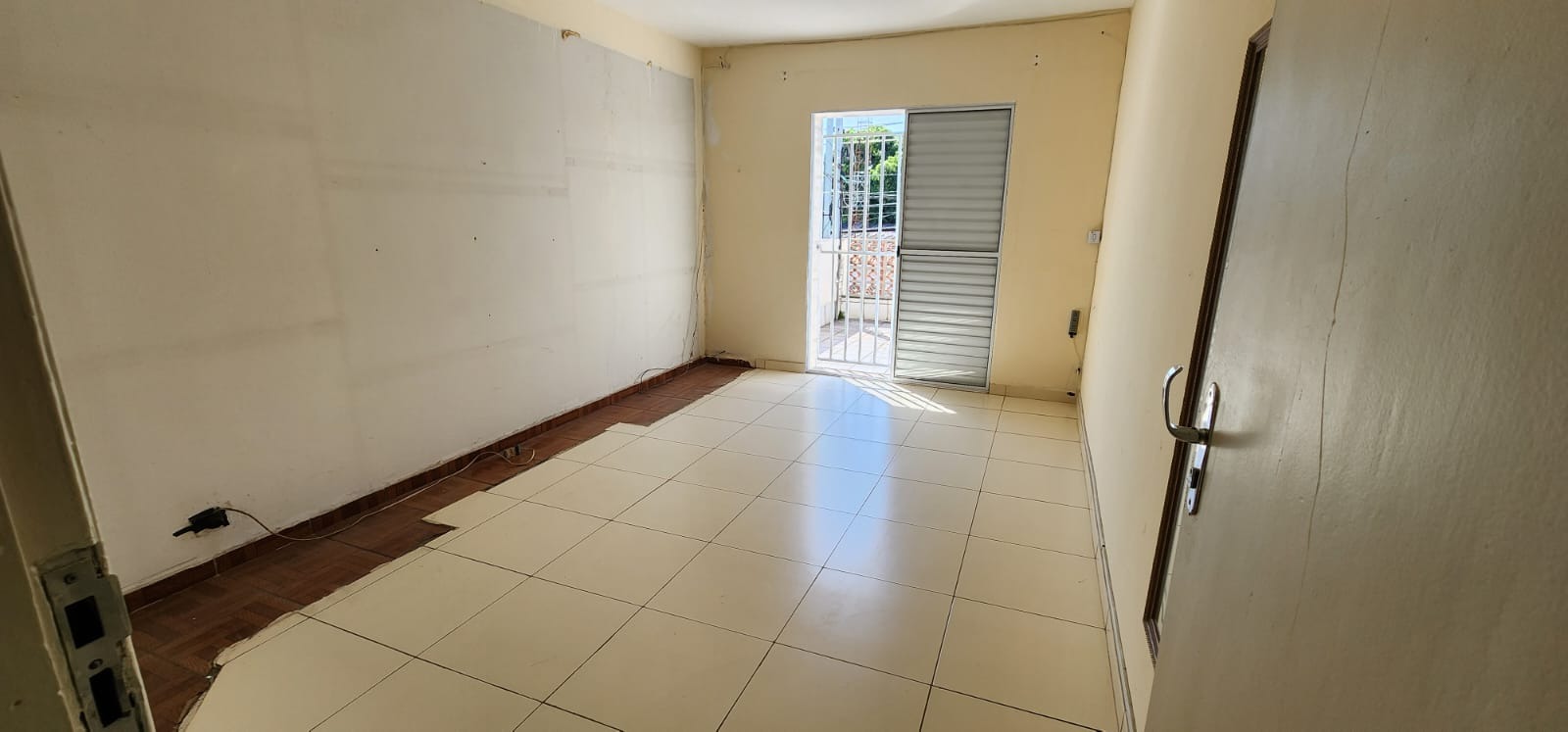 Casa à venda com 3 quartos, 96m² - Foto 9