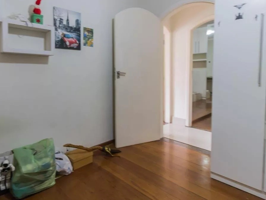 Casa à venda com 4 quartos, 200m² - Foto 14