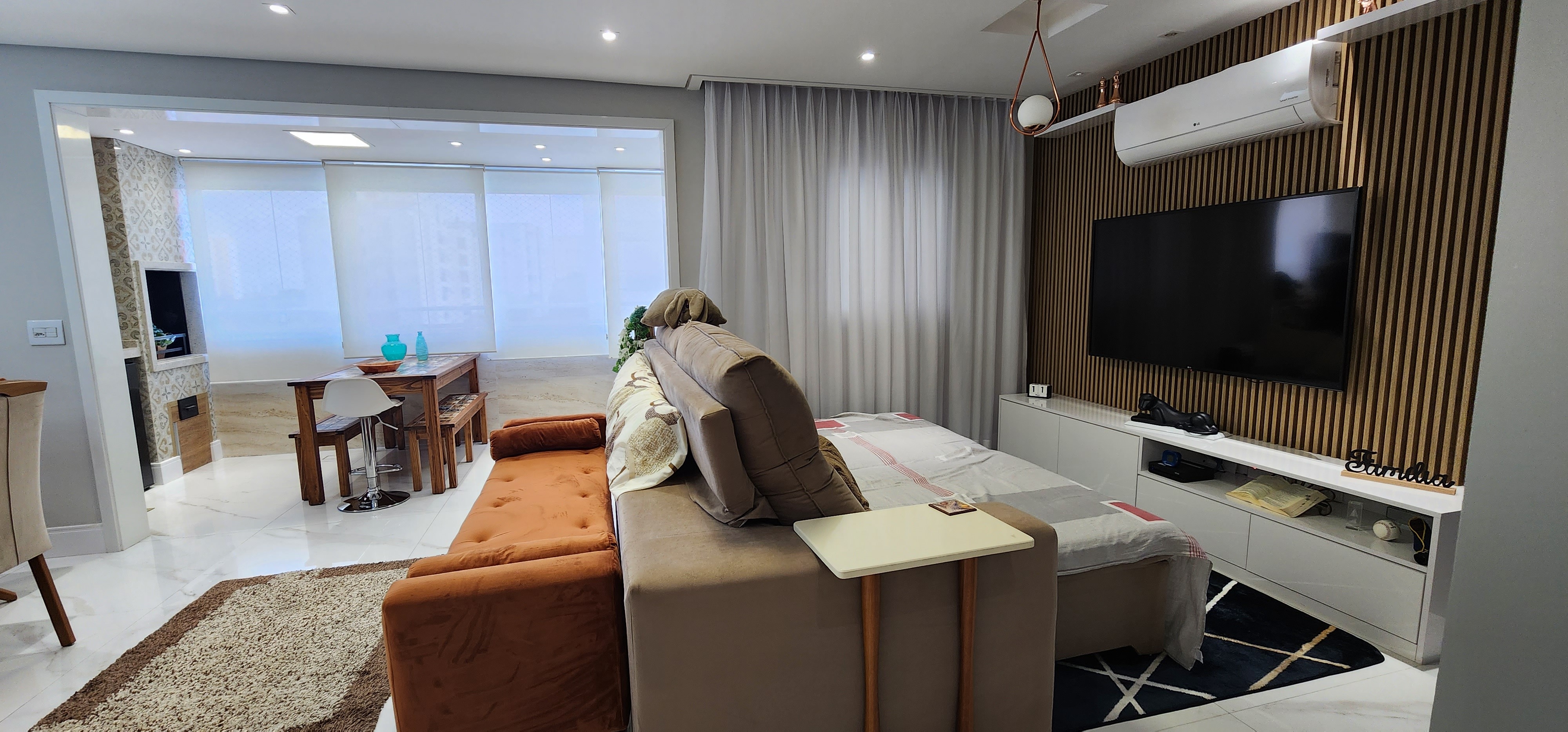 Apartamento à venda com 3 quartos, 108m² - Foto 1