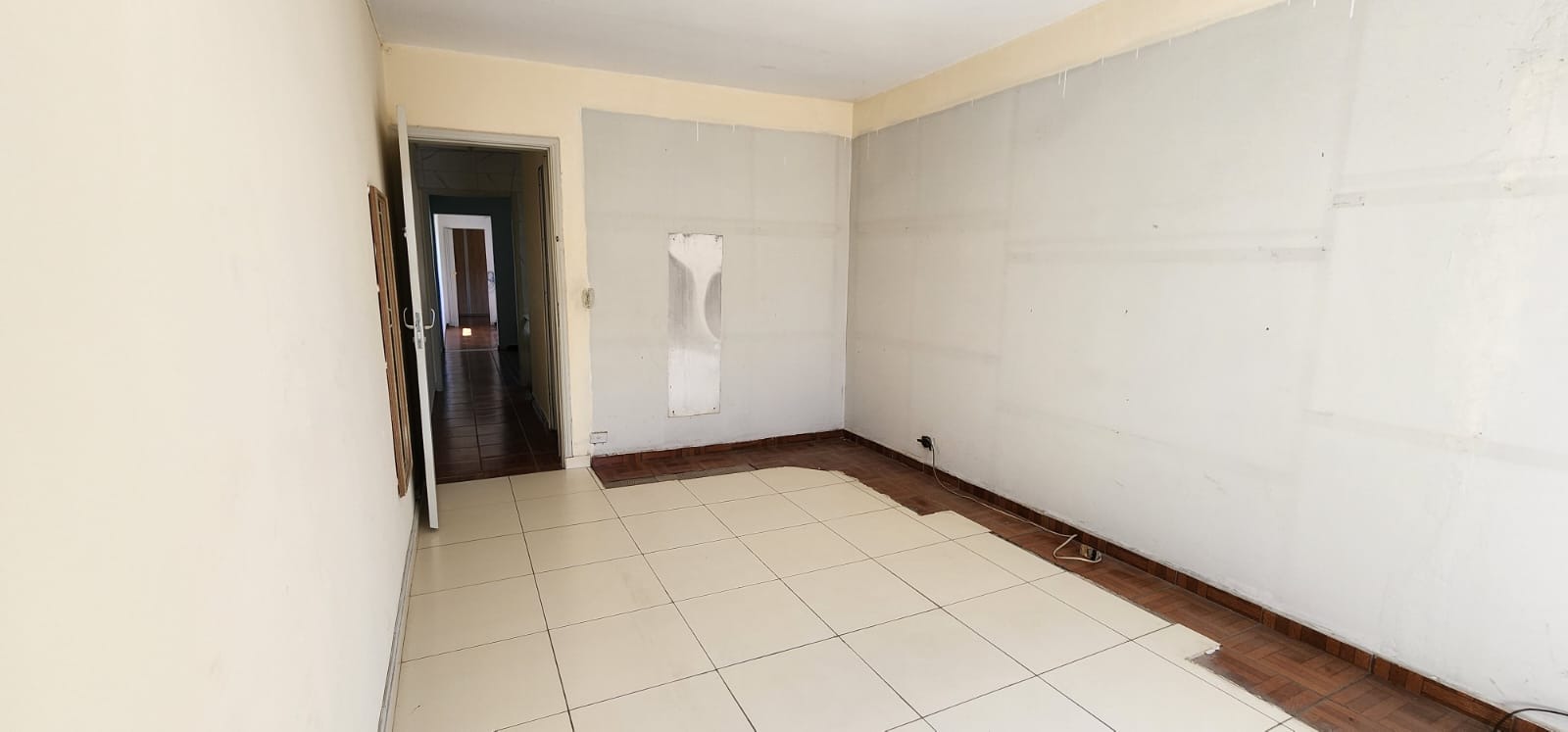 Casa à venda com 3 quartos, 96m² - Foto 12