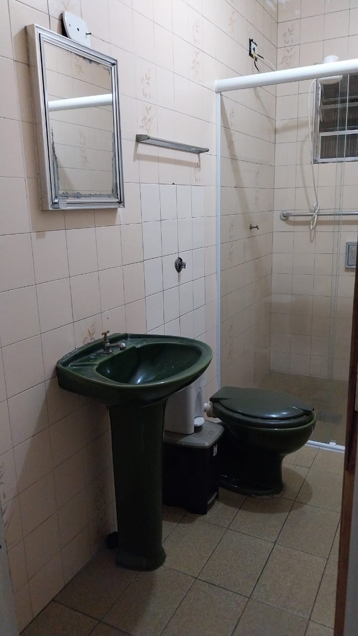 Casa à venda com 3 quartos, 240m² - Foto 10