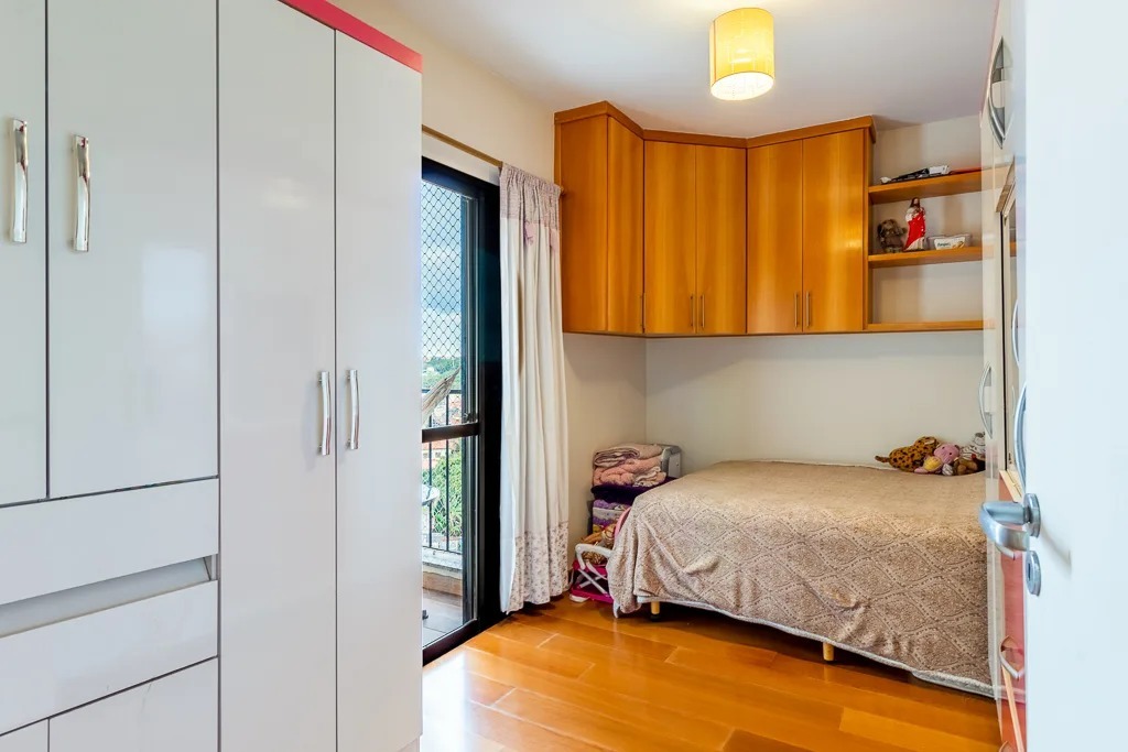 Apartamento à venda com 2 quartos, 66m² - Foto 13