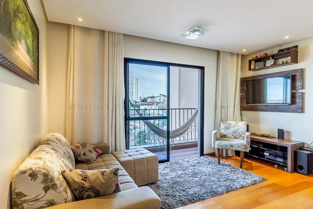 Apartamento à venda com 2 quartos, 66m² - Foto 1