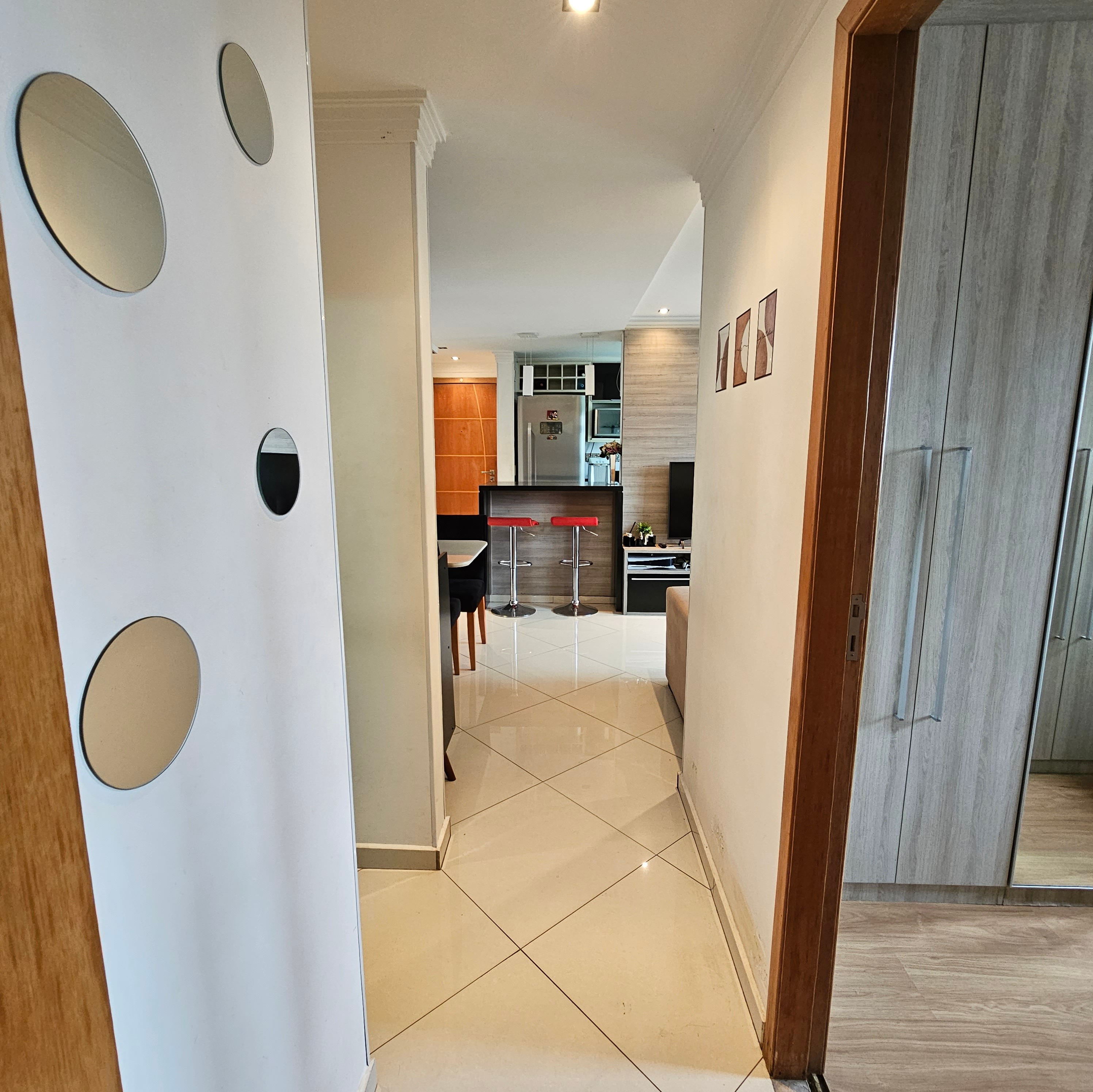 Apartamento à venda com 2 quartos, 55m² - Foto 10