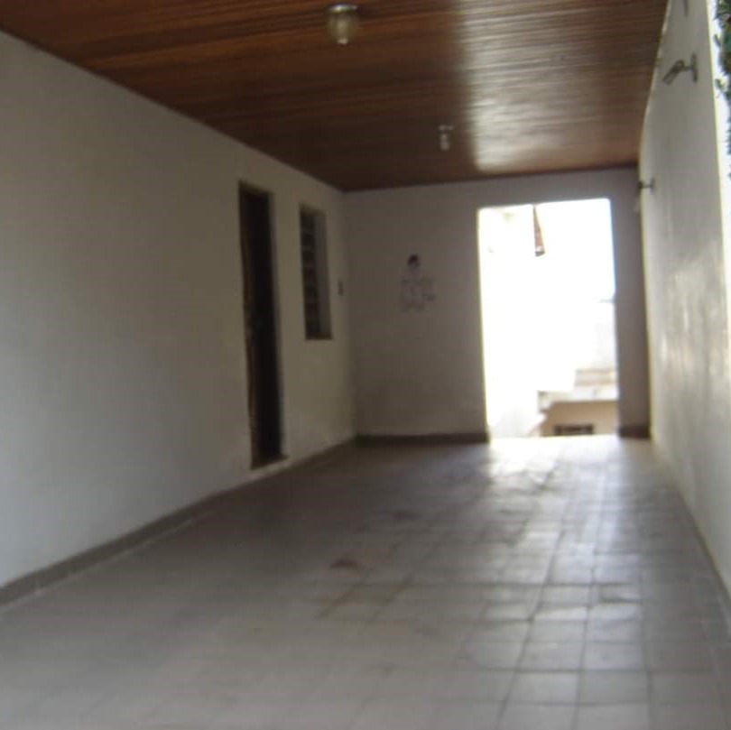 Casa à venda com 3 quartos, 262m² - Foto 12