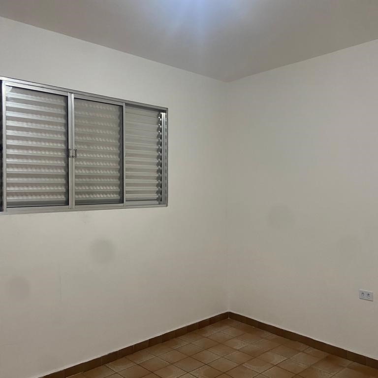 Casa à venda com 2 quartos, 168m² - Foto 8